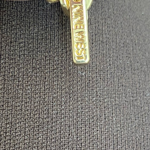 Nine West Beaded Black Flower Necklace Choker - Picture 5 of 6